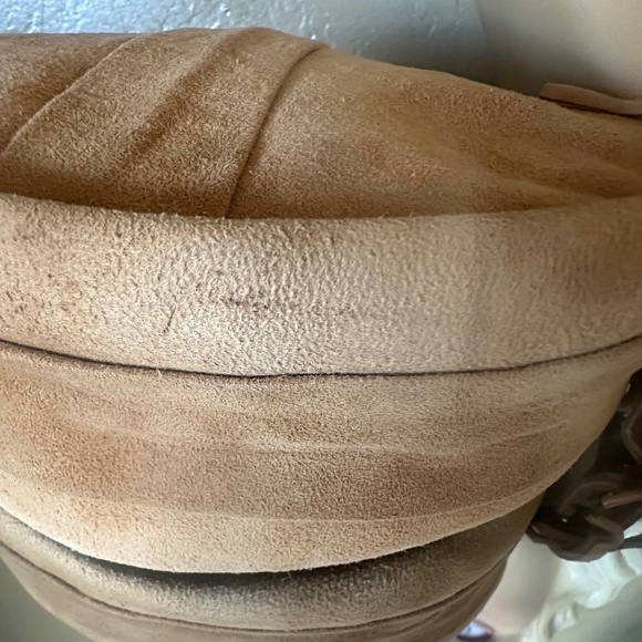 MOD 1960s\' TAN SUEDE HAT WITH BACK BUTTONS AND TASSELS main image 14